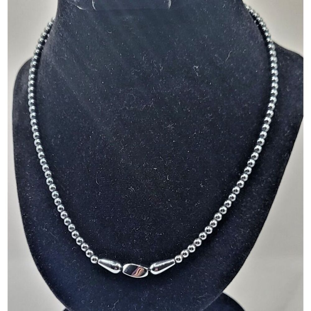 Hematite Beaded Necklace 18.5in